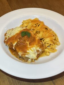 parmigiana di mignon e tagliatelle